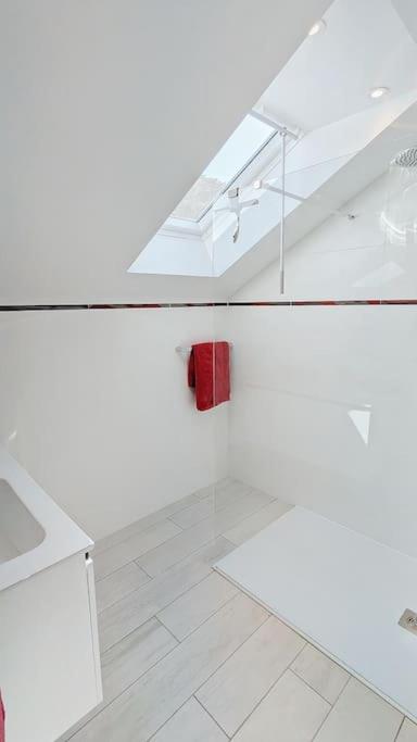 Appartement Pour 3 Personnes Sur La Plage Les Pieds Dans Leau 坡隆维茨普尔扎伊 外观 照片