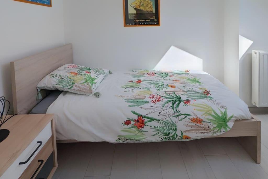 Appartement Pour 3 Personnes Sur La Plage Les Pieds Dans Leau 坡隆维茨普尔扎伊 外观 照片