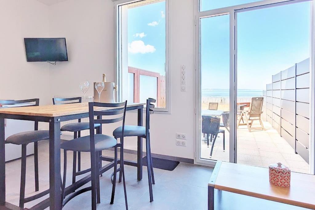 Appartement Pour 3 Personnes Sur La Plage Les Pieds Dans Leau 坡隆维茨普尔扎伊 外观 照片