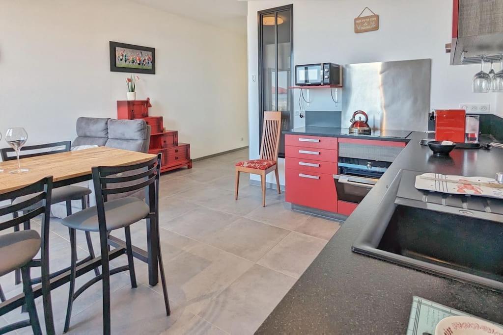 Appartement Pour 3 Personnes Sur La Plage Les Pieds Dans Leau 坡隆维茨普尔扎伊 外观 照片